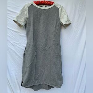 KENNETH COLE REACTION casual dress. Super comfortable soft material. Zipper back